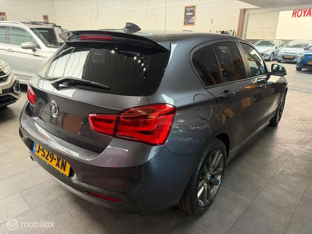 BMW 1-serie 118i M Sport Edition uit 2019, foto 9