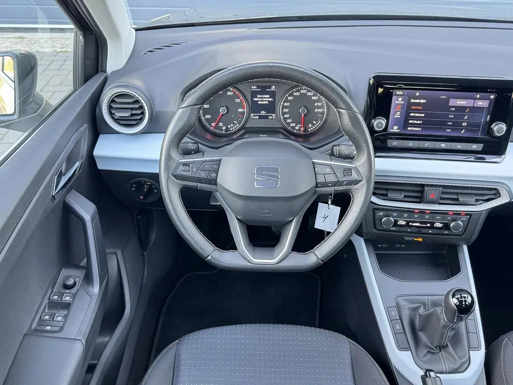 SEAT Arona 1.0 TSI STYLE I APPLE CARPLAY I CLIMATE CO uit 2022, foto 6