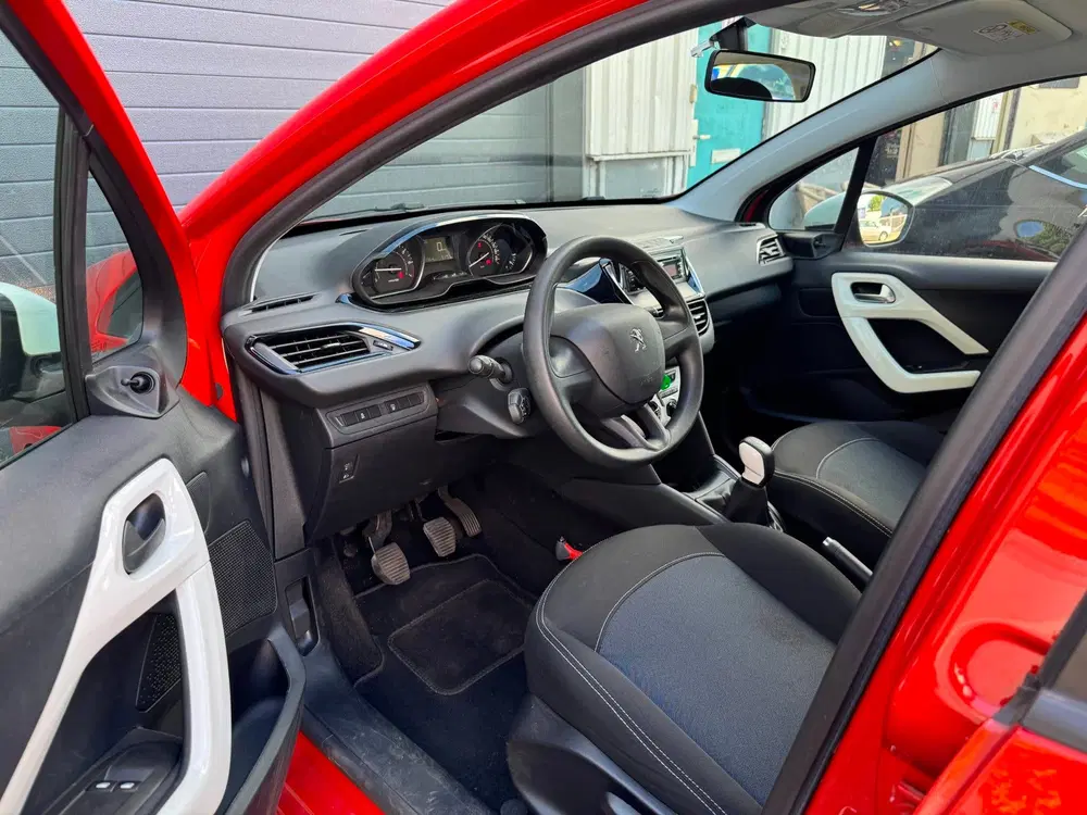 Peugeot 208 1.2 PureTech Like 35.964Km Nap uit 2019, foto 11