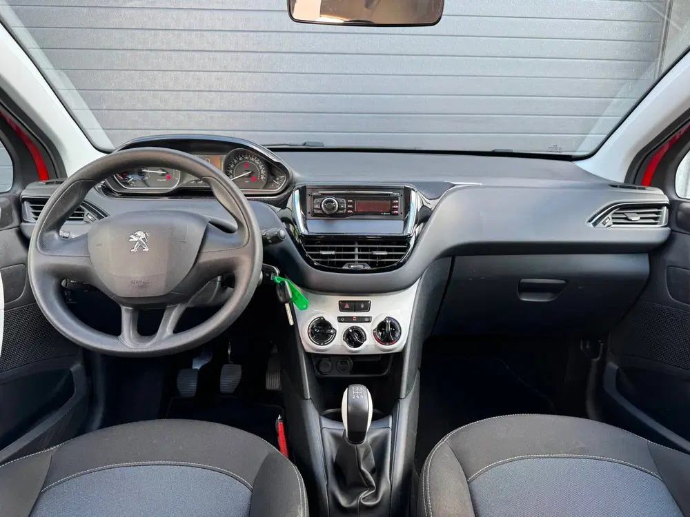 Peugeot 208 1.2 PureTech Like 35.964Km Nap uit 2019, foto 12