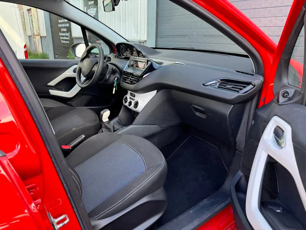 Peugeot 208 1.2 PureTech Like 35.964Km Nap uit 2019, foto 7