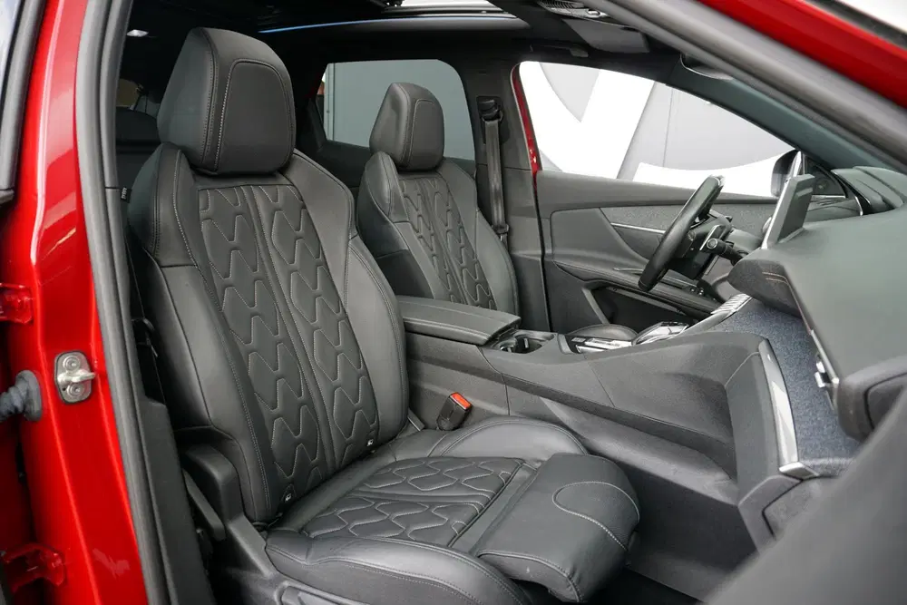 Peugeot 3008 1.6 PureTech GT Line 181PK AUT. + PANORAMA uit 2019, foto 13