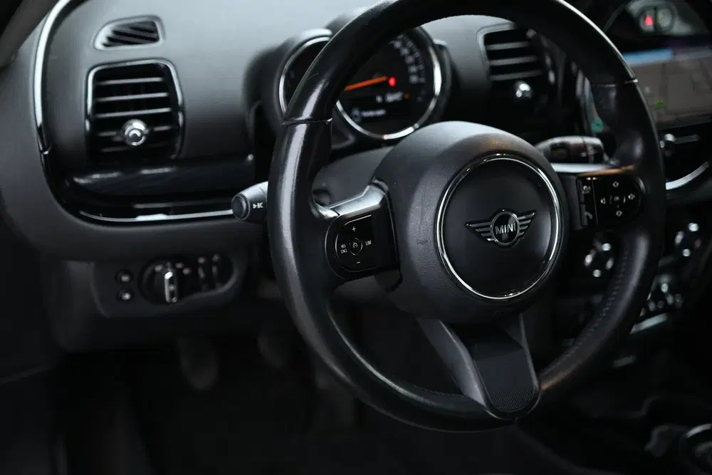 Mini Clubman One Classic uit 2022, foto 12