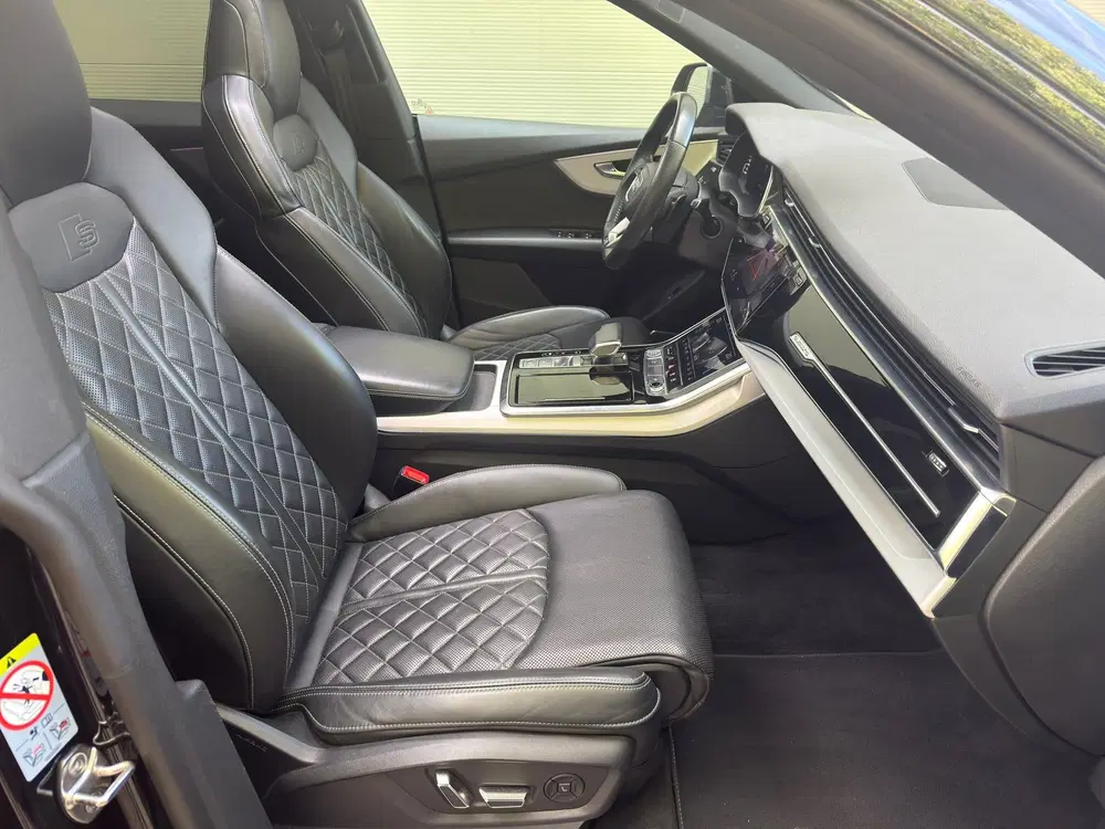 Audi Q8 55 TFSI quattro Pro Line Plus S l Maxton l uit 2020, foto 7