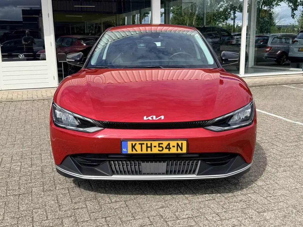 Kia EV6 77.4 kWh uit 2024, foto 2