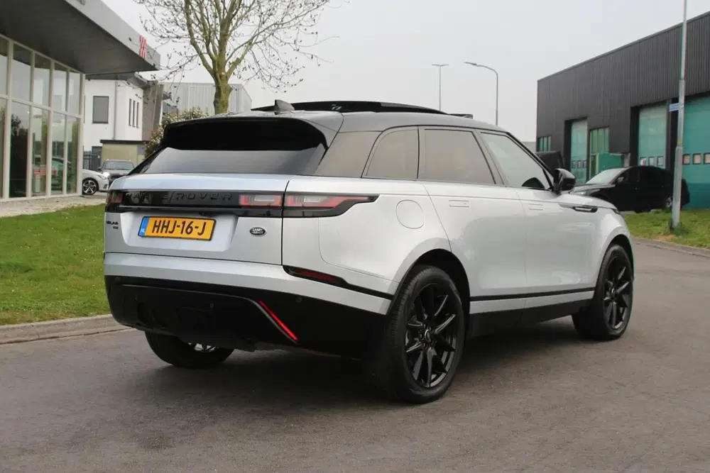 Land Rover Range Rover Velar 2.0 P400e R-DYNAMIC HSE 404PK uit 2022, foto 10