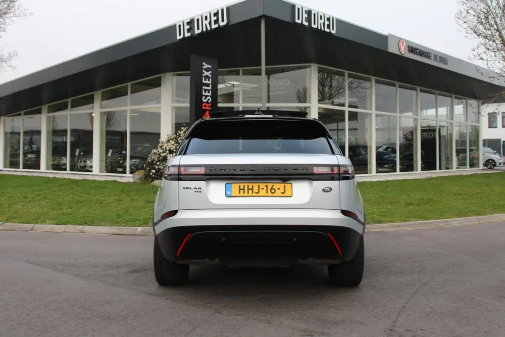 Land Rover Range Rover Velar 2.0 P400e R-DYNAMIC HSE 404PK uit 2022, foto 12
