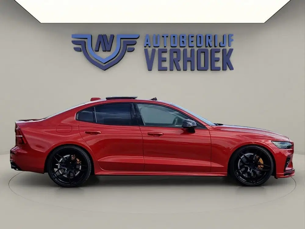 Volvo S60 T8 Ultimate Dark 455 PK HEICO uit 2024, foto 10