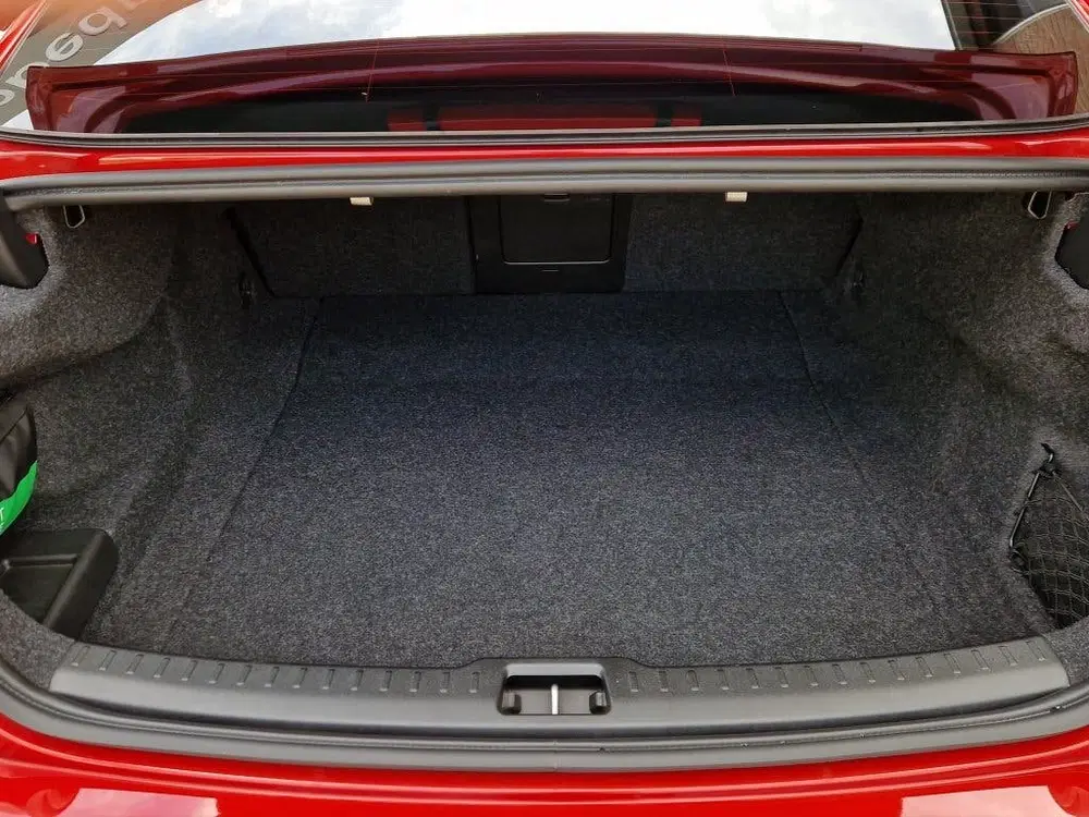 Volvo S60 T8 Ultimate Dark 455 PK HEICO uit 2024, foto 14