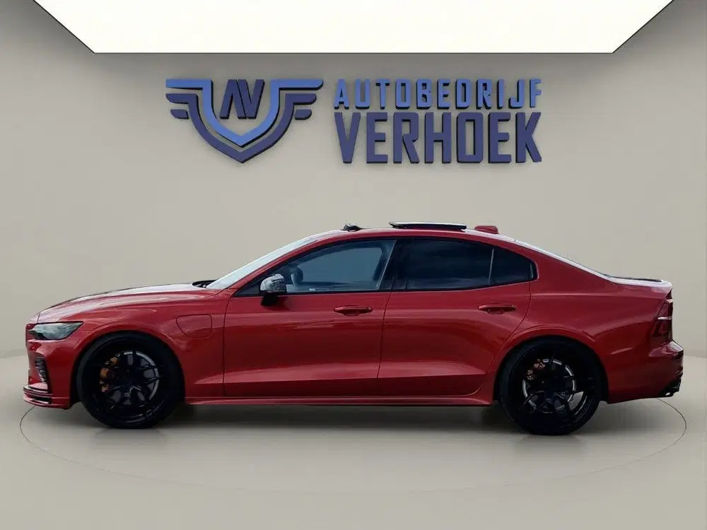 Volvo S60 T8 Ultimate Dark 455 PK HEICO uit 2024, foto 6
