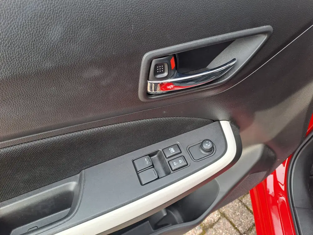 Suzuki Swift 1.2 Select AUTOMAAT uit 2021, foto 14