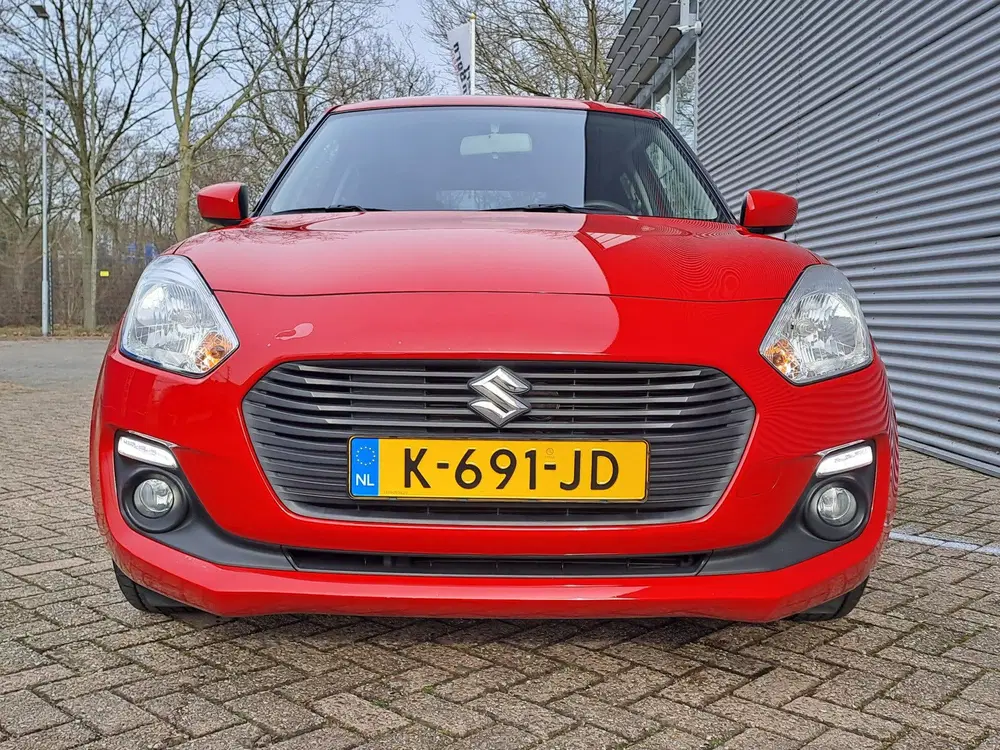 Suzuki Swift 1.2 Select AUTOMAAT uit 2021, foto 3