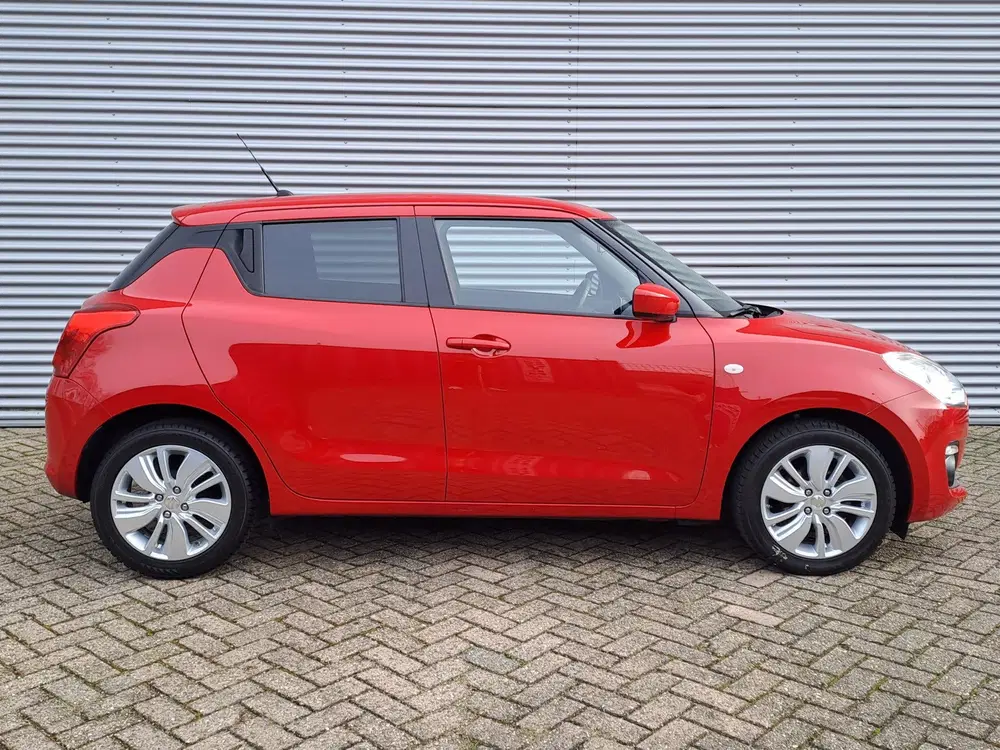 Suzuki Swift 1.2 Select AUTOMAAT uit 2021, foto 5