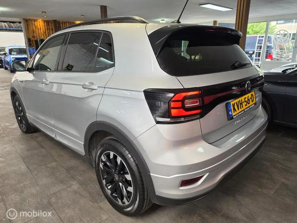 Volkswagen T-Cross 1.0 TSI R-Line uit 2023, foto 12