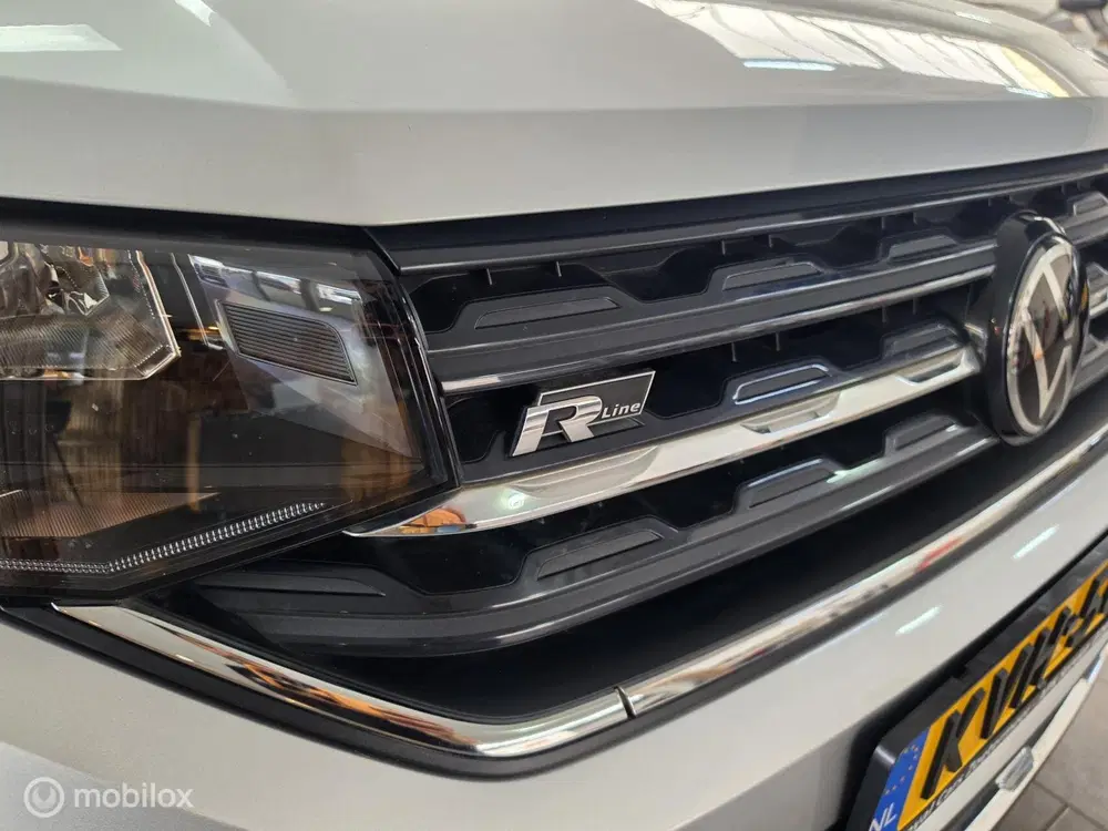 Volkswagen T-Cross 1.0 TSI R-Line uit 2023, foto 5