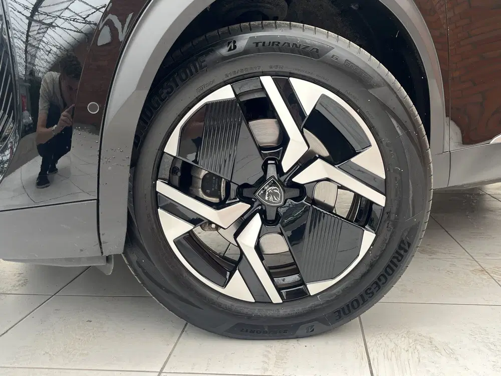 Peugeot 2008 Hybrid Automaat 145 GT uit 2025, foto 4