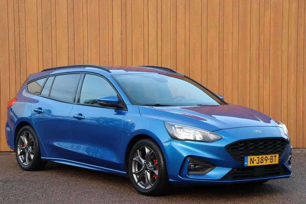 Ford Focus 1.0 EcoBoost ST Line X Business Wagon orgN uit 2021, foto 2