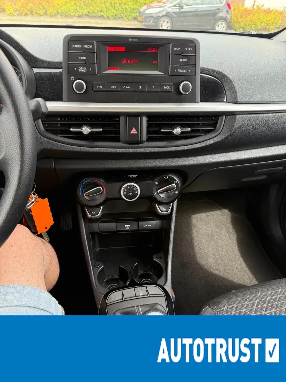 Kia Picanto 1.0 DPi ComfortLine uit 2024, foto 15