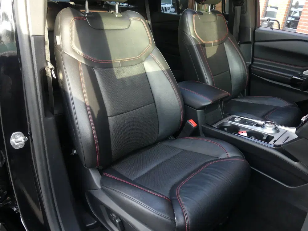 Ford Explorer 3.0 V6 EcoBoost PHEV ST-Line uit 2021, foto 8
