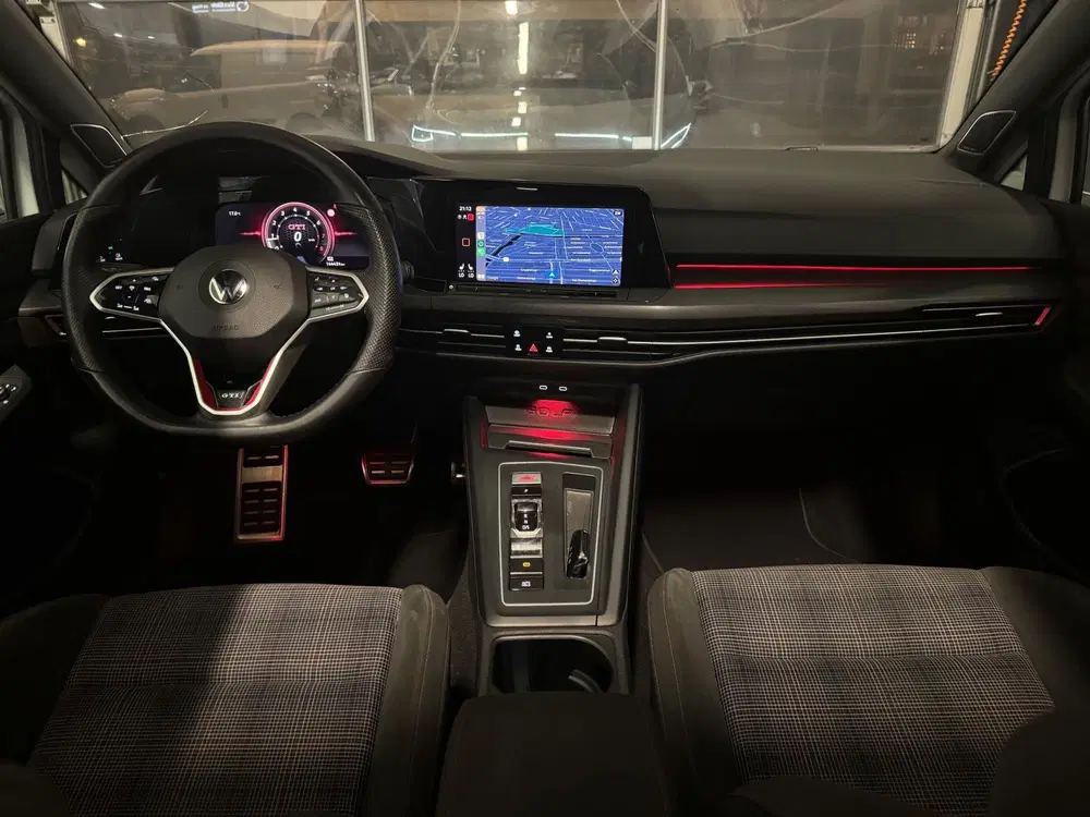 Volkswagen Golf 2.0 TSI GTI uit 2021, foto 10