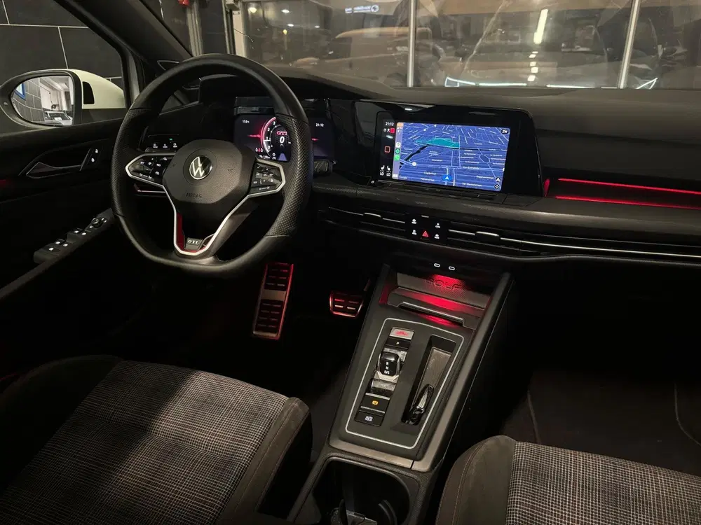 Volkswagen Golf 2.0 TSI GTI uit 2021, foto 11
