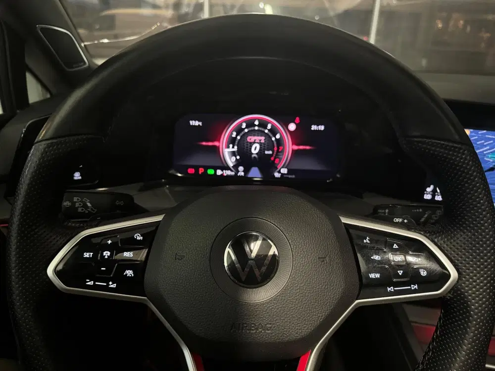 Volkswagen Golf 2.0 TSI GTI uit 2021, foto 15