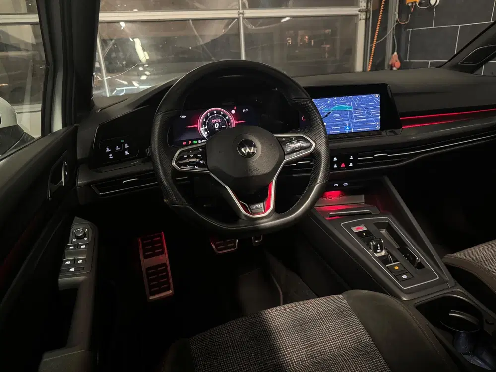Volkswagen Golf 2.0 TSI GTI uit 2021, foto 9