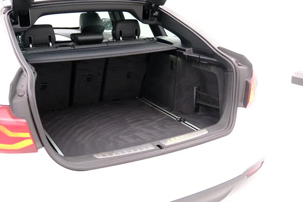 BMW 3-serie 320i High Executive Edition Aut. HU uit 2019, foto 11