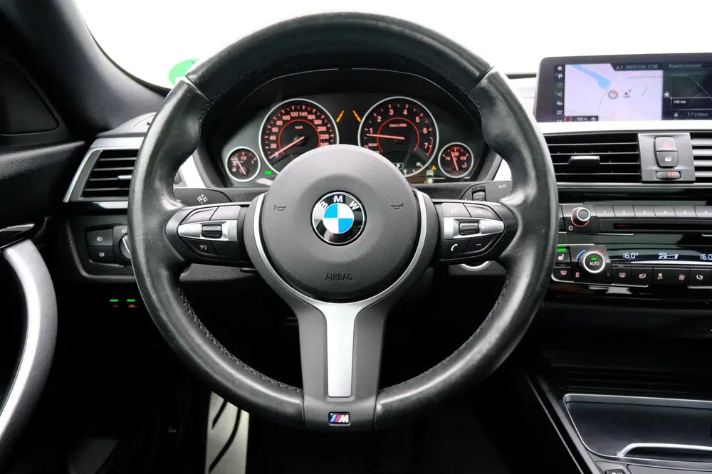BMW 3-serie 320i High Executive Edition Aut. HU uit 2019, foto 9