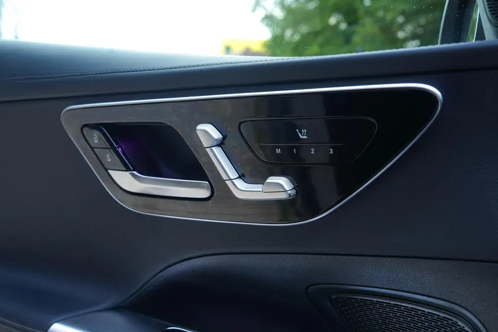 Mercedes-Benz C-Klasse 300 e Business Solution Luxury uit 2025, foto 10