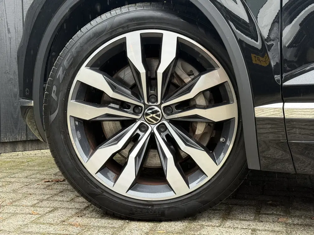 Volkswagen Touareg 3.0 TSi eHybrid 4MOTION (bj 2023) uit 2023, foto 12