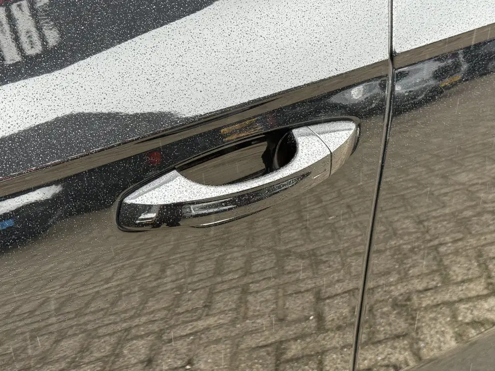 Volkswagen Touareg 3.0 TSi eHybrid 4MOTION (bj 2023) uit 2023, foto 13