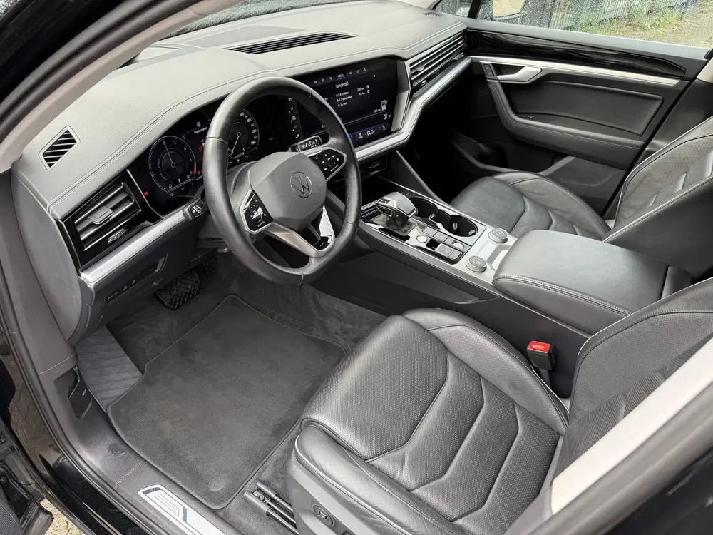 Volkswagen Touareg 3.0 TSi eHybrid 4MOTION (bj 2023) uit 2023, foto 6