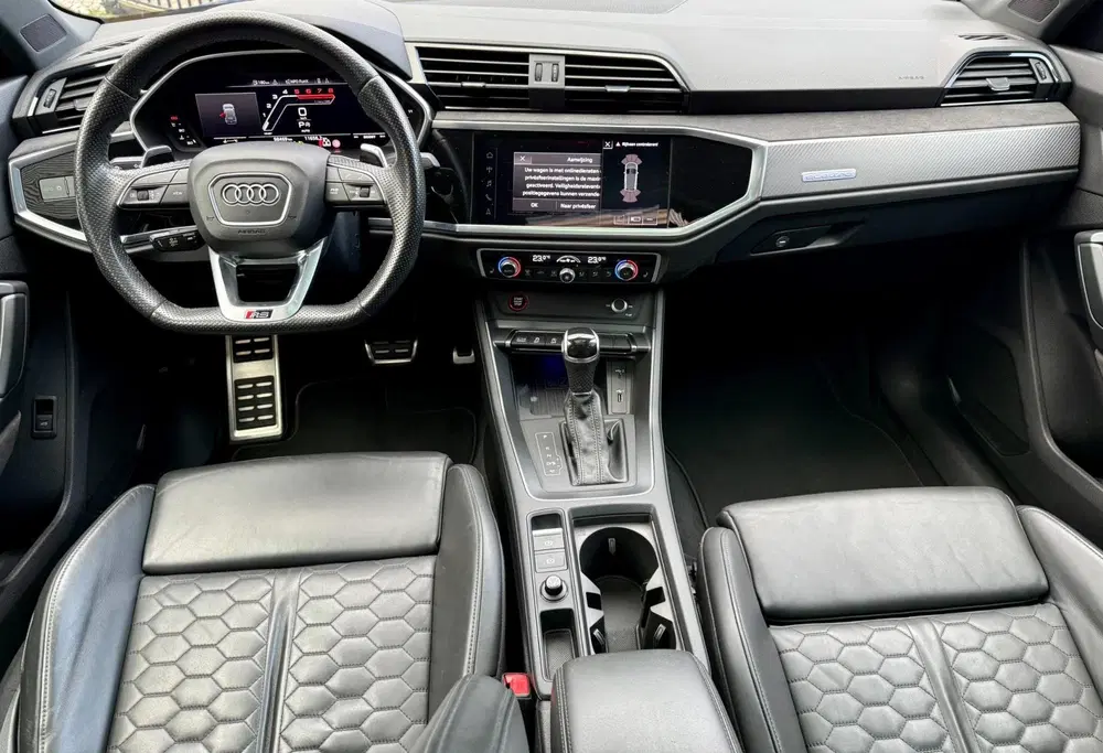 Audi Q3 TFSI RS uit 2020, foto 8