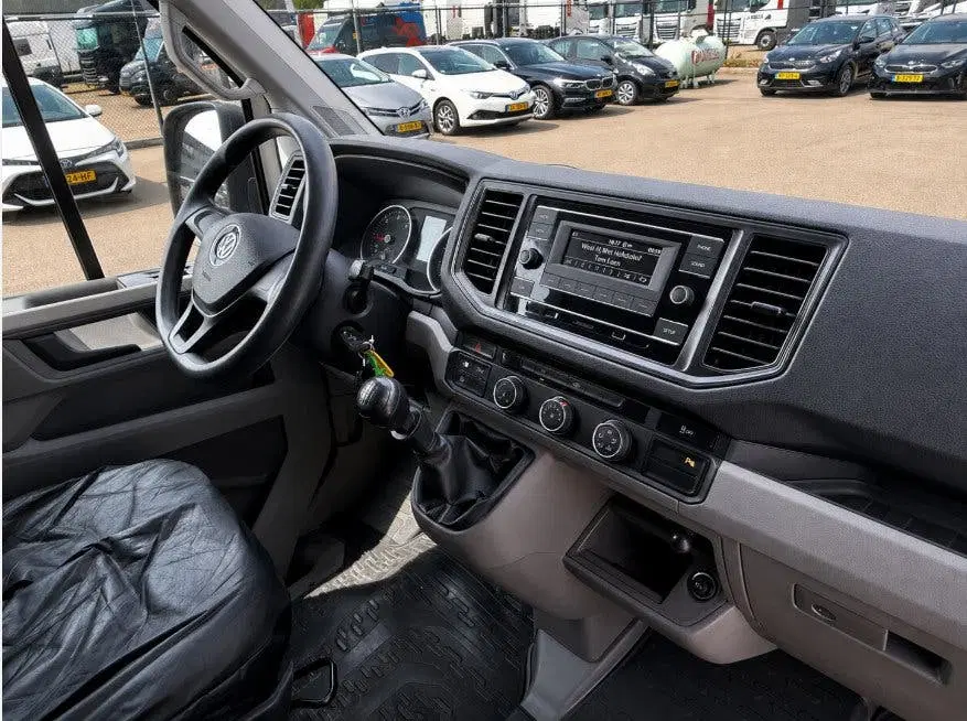 Volkswagen Crafter 35 2.0 TDI L3H3 Highline uit 2021, foto 9