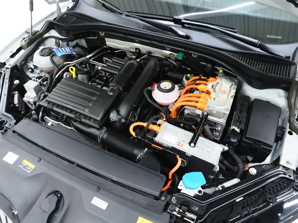 Skoda Superb 1.4 TSI iV Sportline uit 2023, foto 7