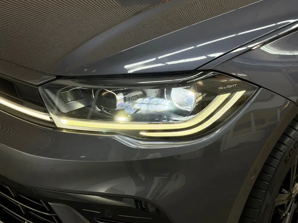 Volkswagen Polo 1.0 TSI R-Line 2022 DSG IQ-LIGHT CRUISE CL uit 2022, foto 3