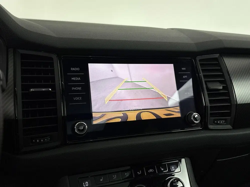 Skoda Kodiaq 1.5 TSI Sportline Business Airco uit 2021, foto 14