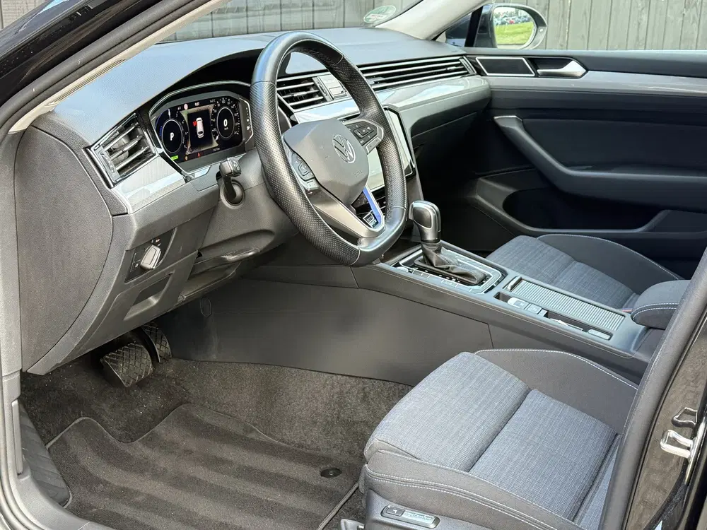 Volkswagen Passat 1.4 TSI PHEV GTE Business uit 2022, foto 4
