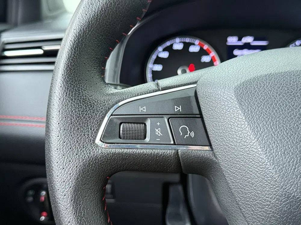 SEAT Ibiza 1.0 TSI FR Business Intense uit 2020, foto 8
