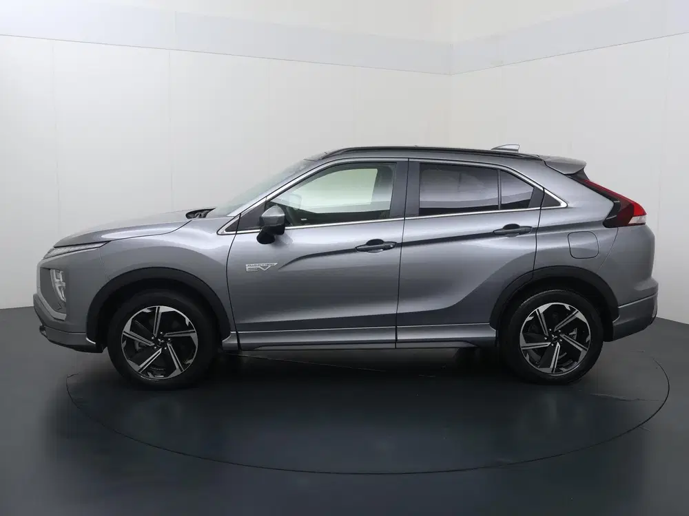 Mitsubishi Eclipse Cross 2.4 PHEV Instyle uit 2021, foto 2