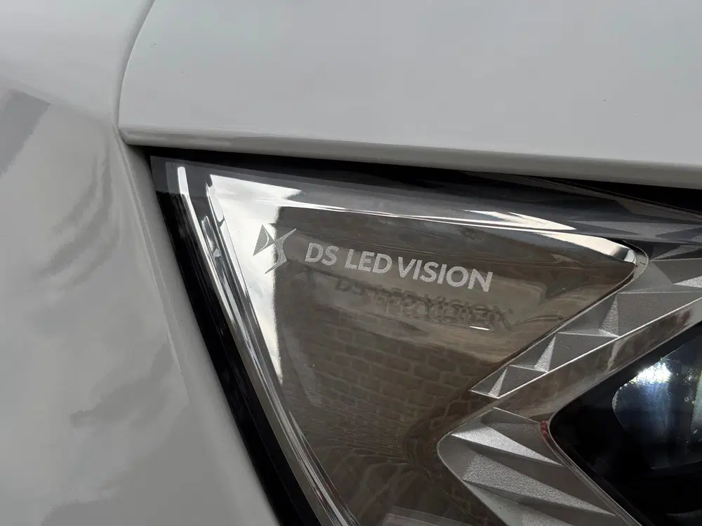 DS Automobiles DS 7 Crossback DS 7 Crossback E-Tense 4x4 Grand Chic Rivo uit 2020, foto 10
