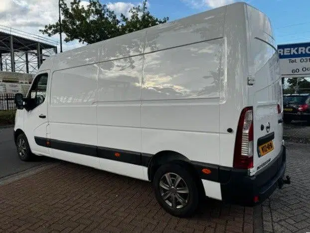 Nissan Interstar 2.3 dCi 136pk L3 H2 Acenta Euro 6 Airco uit 2023, foto 2