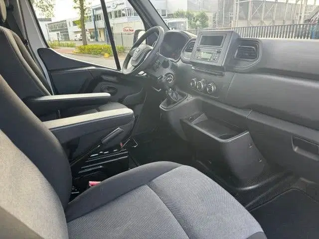 Nissan Interstar 2.3 dCi 136pk L3 H2 Acenta Euro 6 Airco uit 2023, foto 3