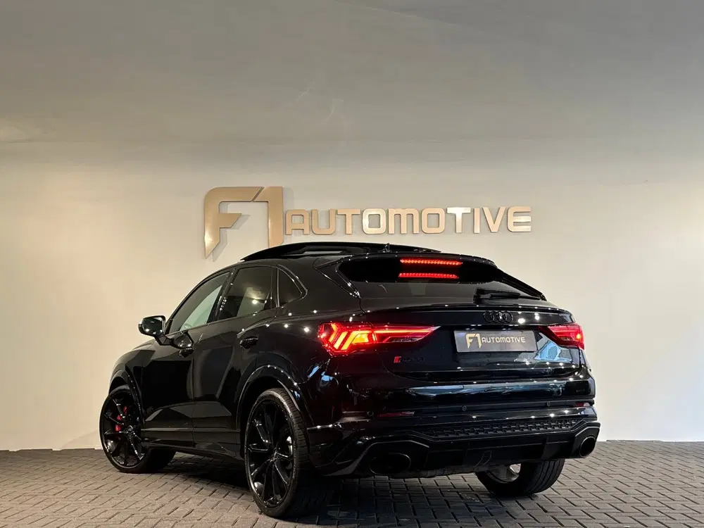 Audi RS Q3 2.5 TFSI Sportback Pano uit 2022, foto 4