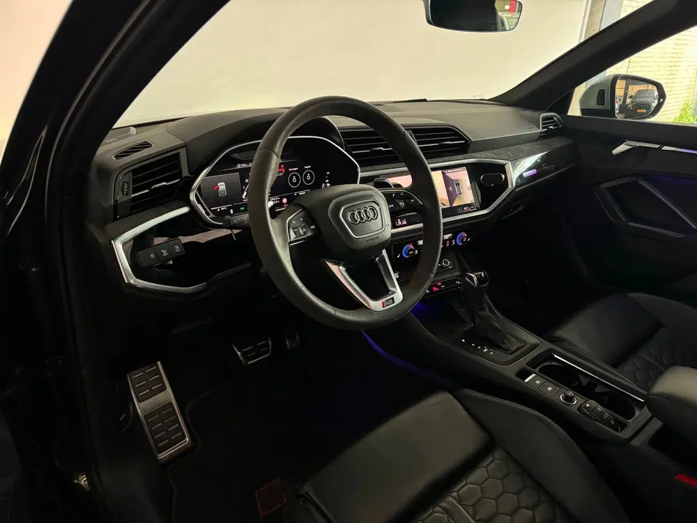 Audi RS Q3 2.5 TFSI Sportback Pano uit 2022, foto 9