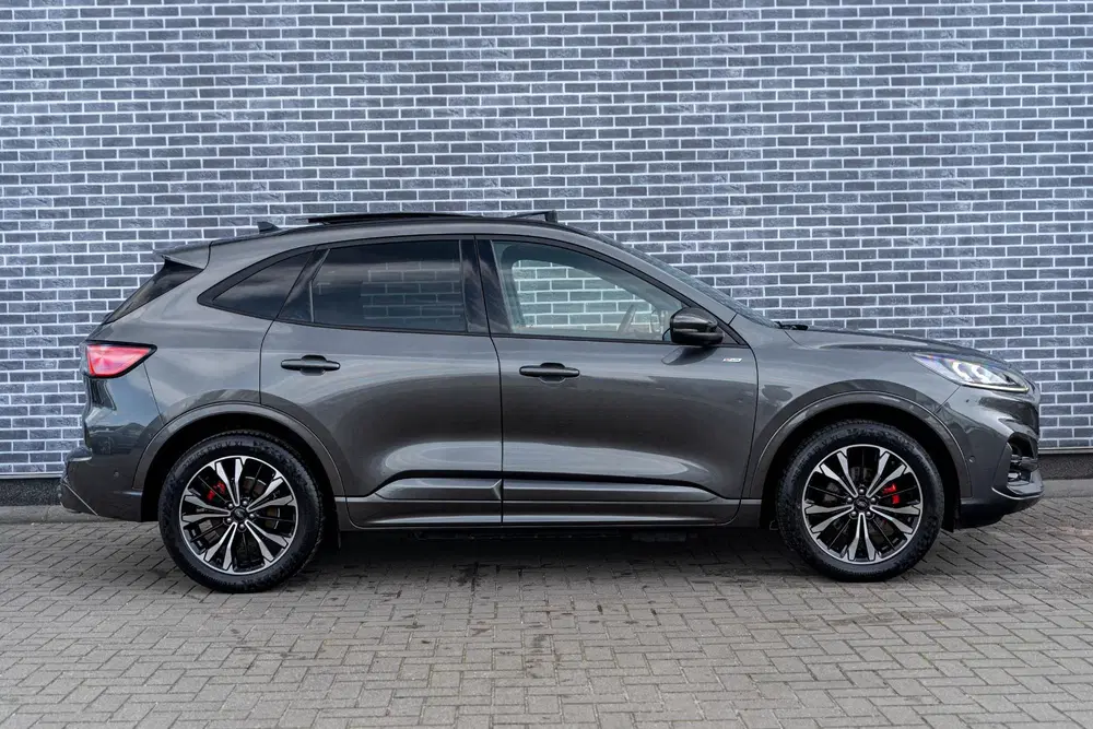 Ford Kuga 2.5 PHEV ST-Line X uit 2022, foto 13