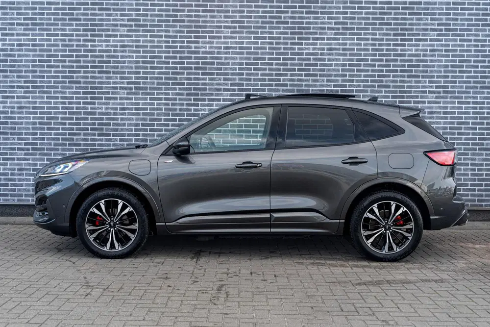 Ford Kuga 2.5 PHEV ST-Line X uit 2022, foto 3