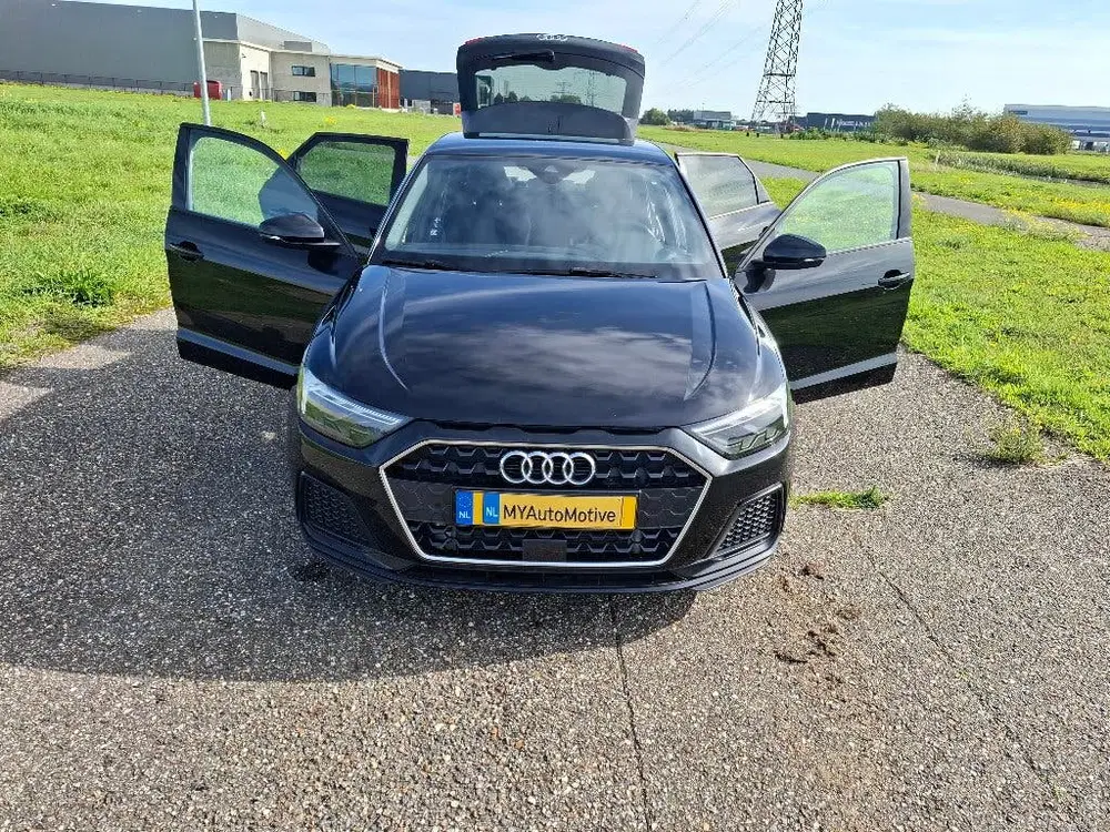 Audi A1 30 TFSI S line uit 2024