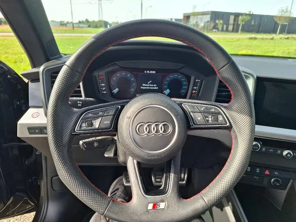 Audi A1 30 TFSI S line uit 2024, foto 10